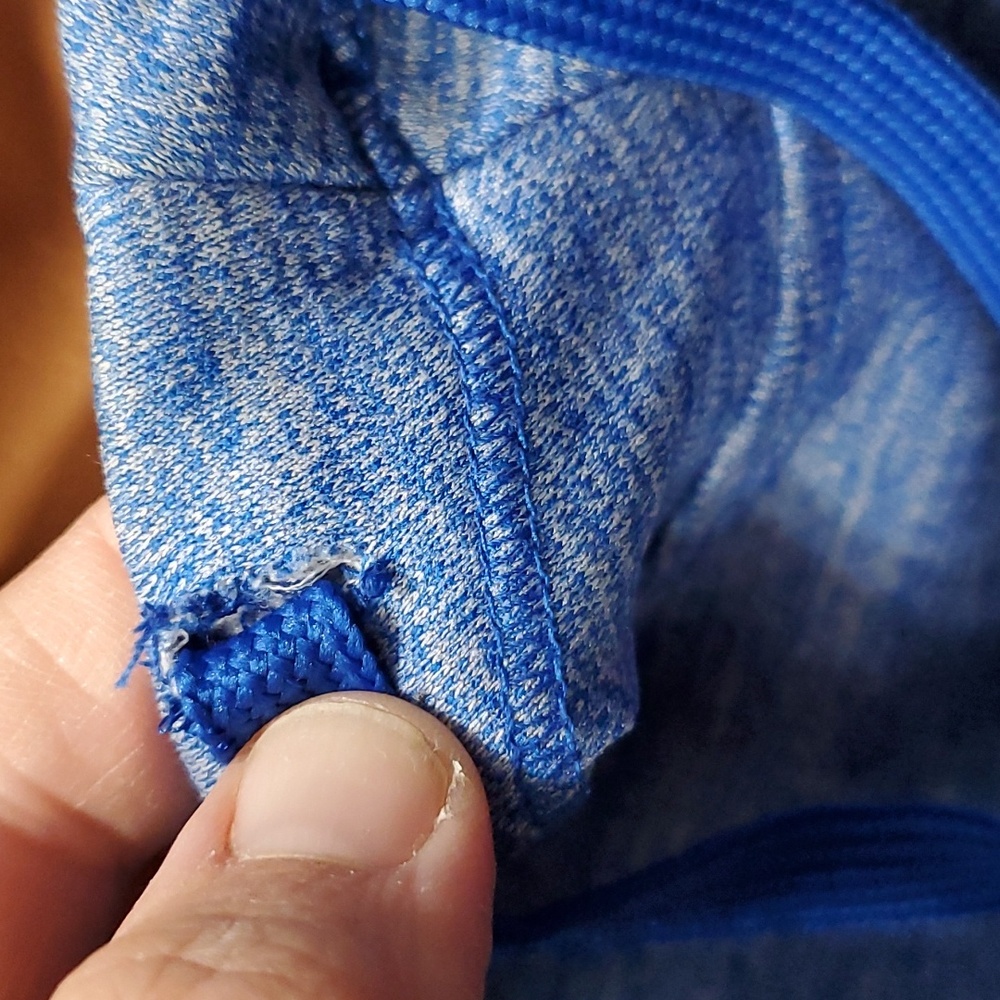 Avia heathered hooded sweatshirt with pockets M EUC - Picture 3 of 8
